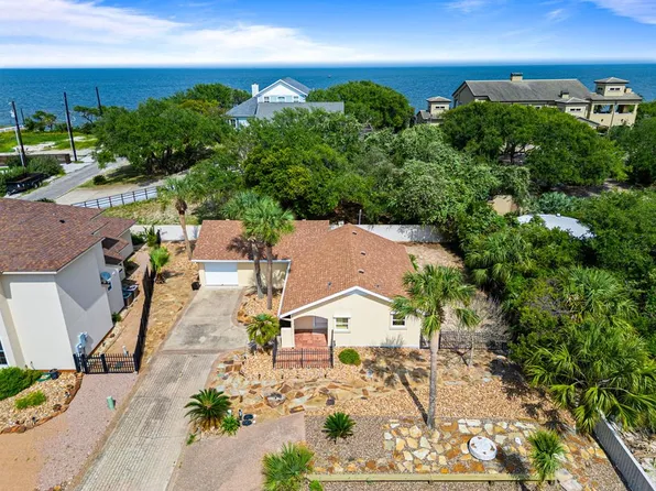 114 Bay Ct, Fulton, TX 78358