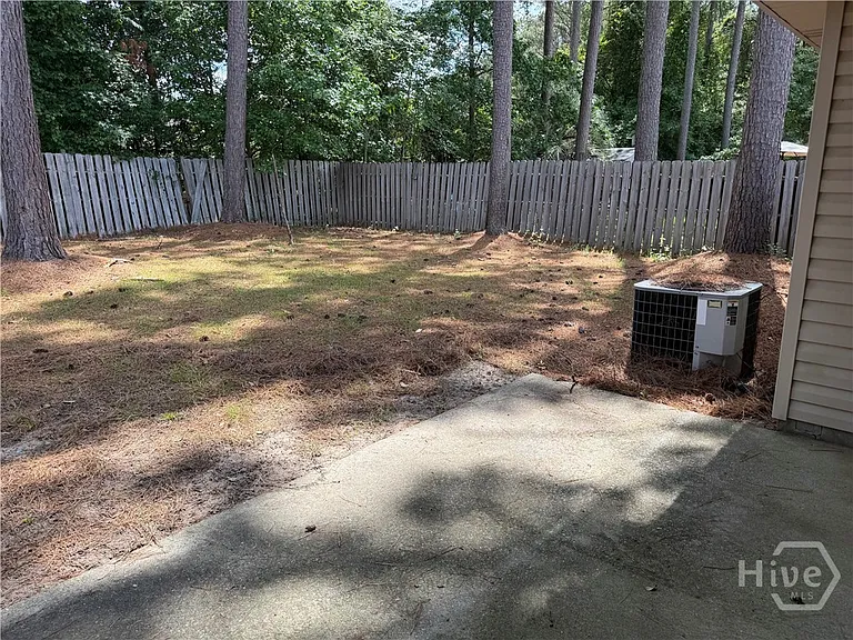 275 Silver Brook Cir — Photo 17