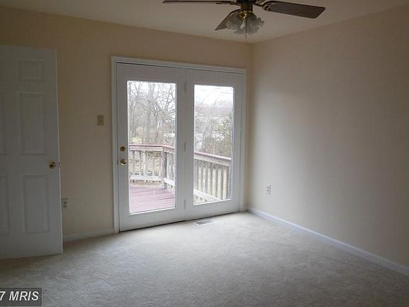 5th image of 11612 Meadowlark Ave