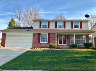 1954 Hopedale Dr, Troy, MI 48085