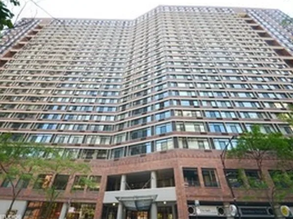 211 E Ohio St, Chicago, IL