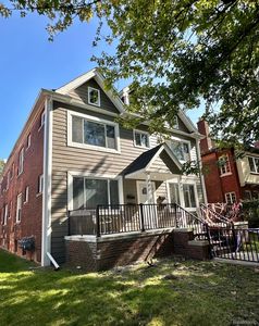 982 Nottingham Rd, Grosse Pointe, MI, 48230