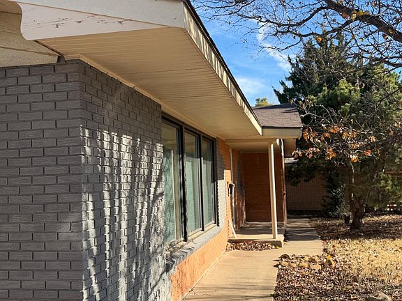 3rd image of 1329 Westhaven Dr