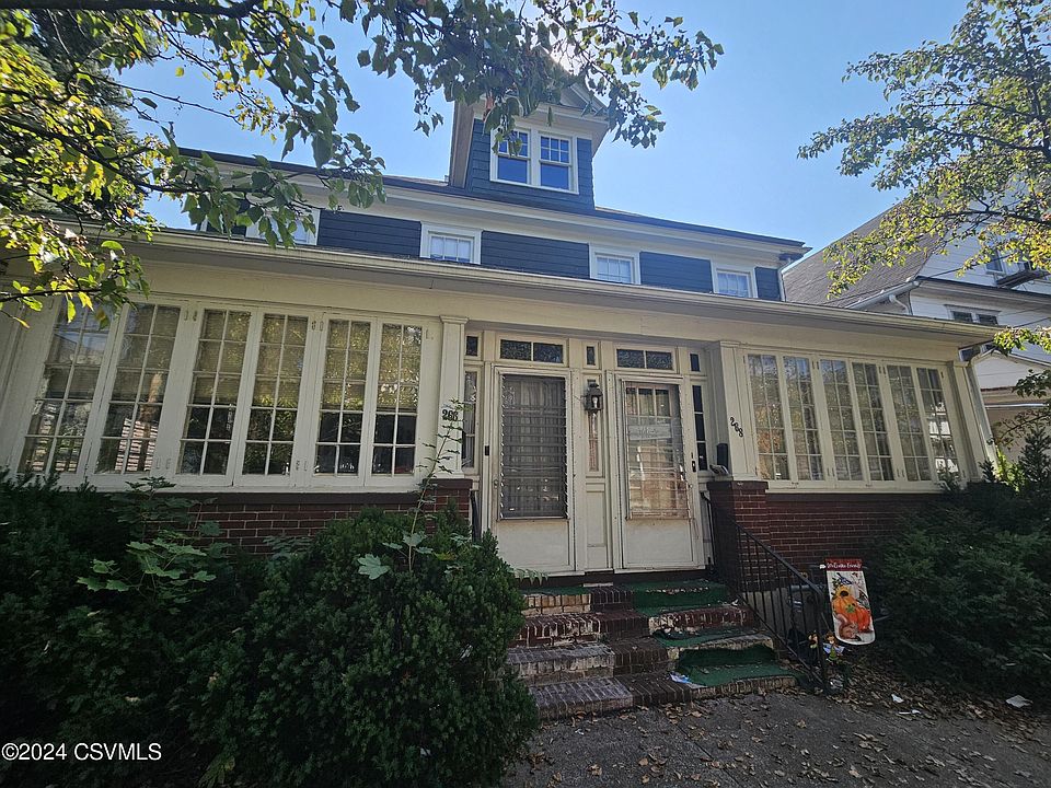 2nd image of 266268 W 4th St