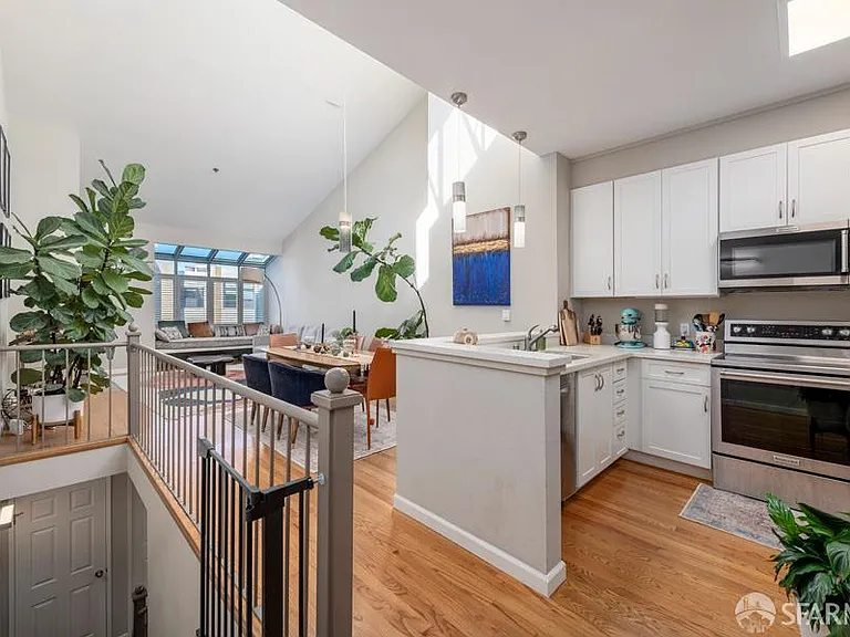 2075 Sutter St #525 — Photo 2