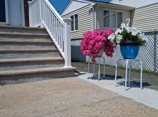 (Undisclosed Address), Revere, MA 02151