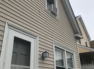 533 Union Ave, Providence, RI 02909