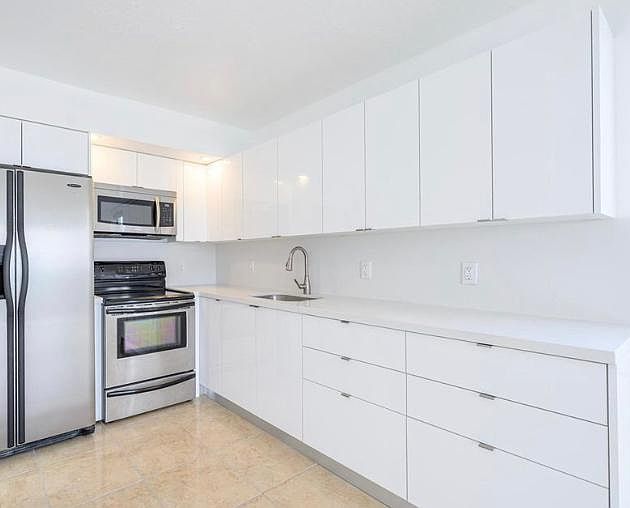 1st image of 16800 NE 15th Ave #407