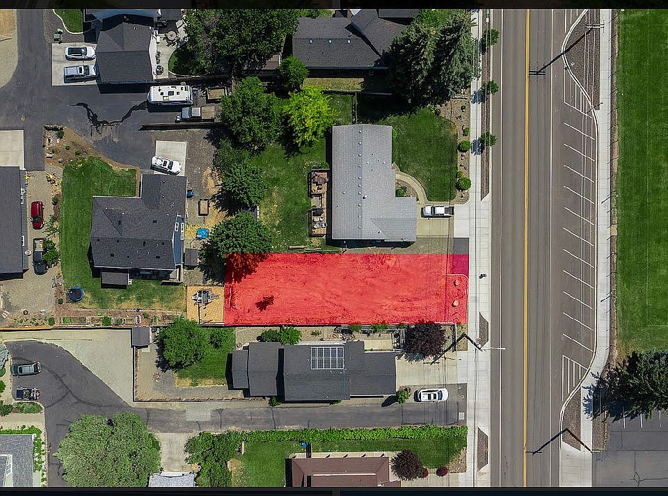 1st image of 504 N Willow St