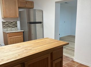 3153 Granada Ct SW #1, Albuquerque, NM 87105