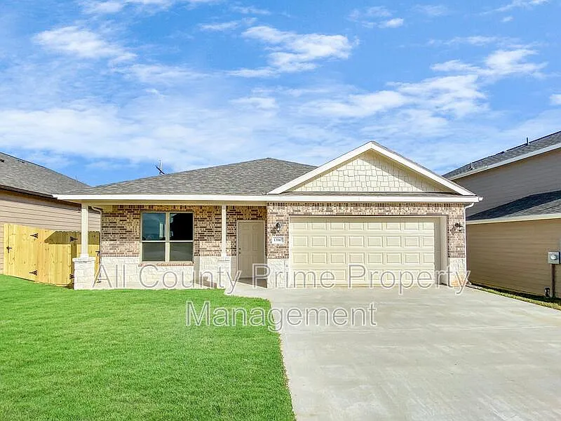 13067 Clearview Dr