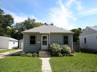 608 13th St NW, Minot, ND 58703