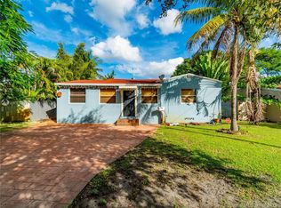 1853 Mayo St, Hollywood, FL 33020