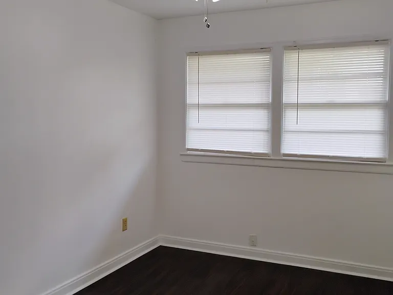 1205 Lair Ave — Photo 11