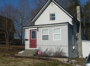 69 Union St, Dover Foxcroft, ME 04426