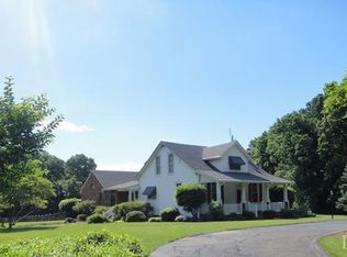 1101 Fallen Oaks Ln, Lynchburg, VA 24503