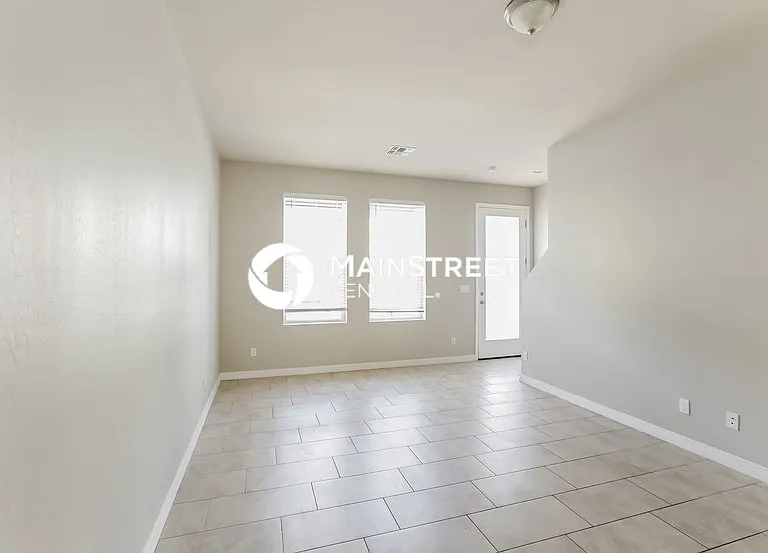 2000 N 36th St #26 — Photo 7