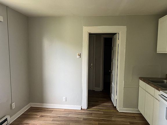 5th image of 808-810 E Grand Ave #Grand808