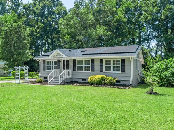 518 Buck Branch Dr, Garner, NC 27529