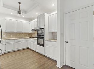 26 Poplar Ave, Redwood City, CA 94061