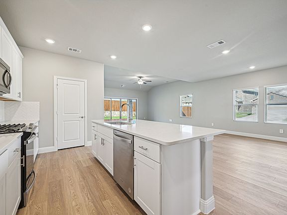 7th image of this home