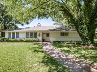 4232 Dawn Dr, Benbrook, TX 76116