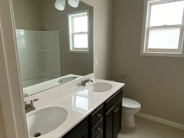 2nd Full Bath upstairs