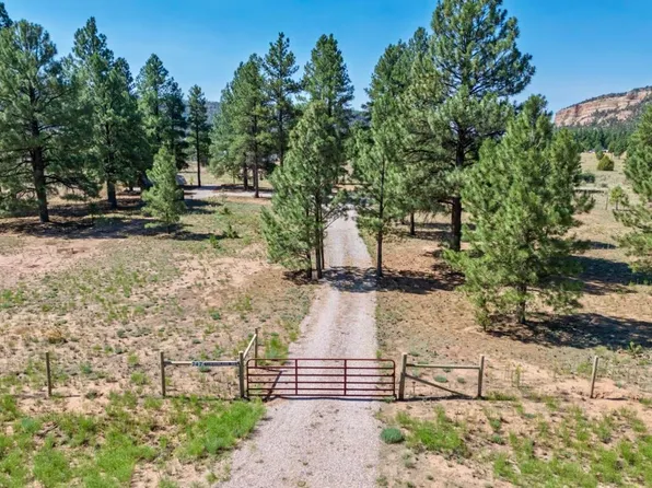 747 Timberlake Rd, Ramah, NM 87321