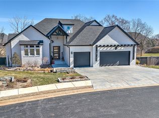3110 Laurel Cir, Centerton, AR 72719