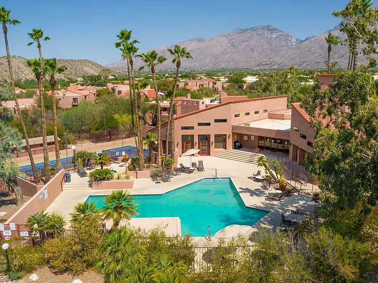 5051 N Sabino Canyon Rd #1183 — Photo 2