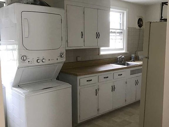 5th image of 77 Newark Ave Floor 2