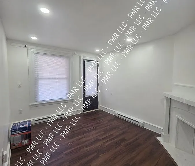 5820 Lansdowne Ave #A — Photo 6