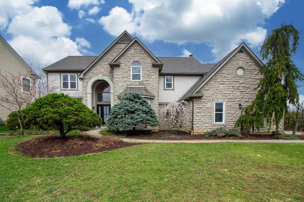 Real estate listing image