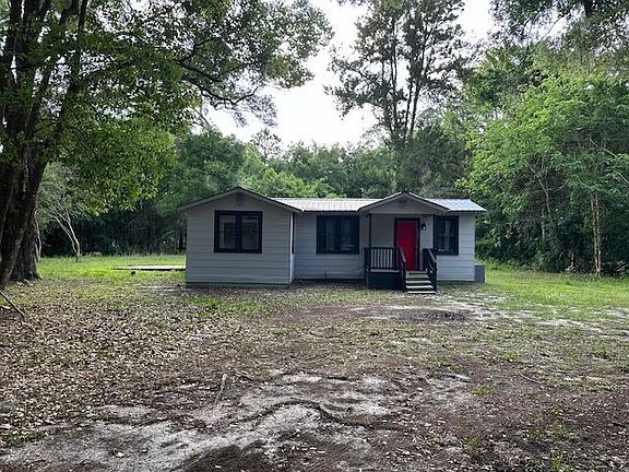 3rd image of 3838 NW 19th Ave