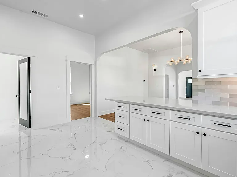 406 Sierra Ave — Photo 9