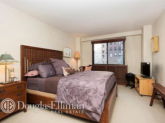 5th image of 16 W 16th St APT 8AN