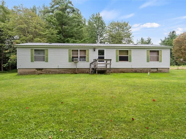 983 County Route 84, Central Square, NY 13036