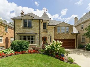 1435 Lathrop Ave, River Forest, IL 60305