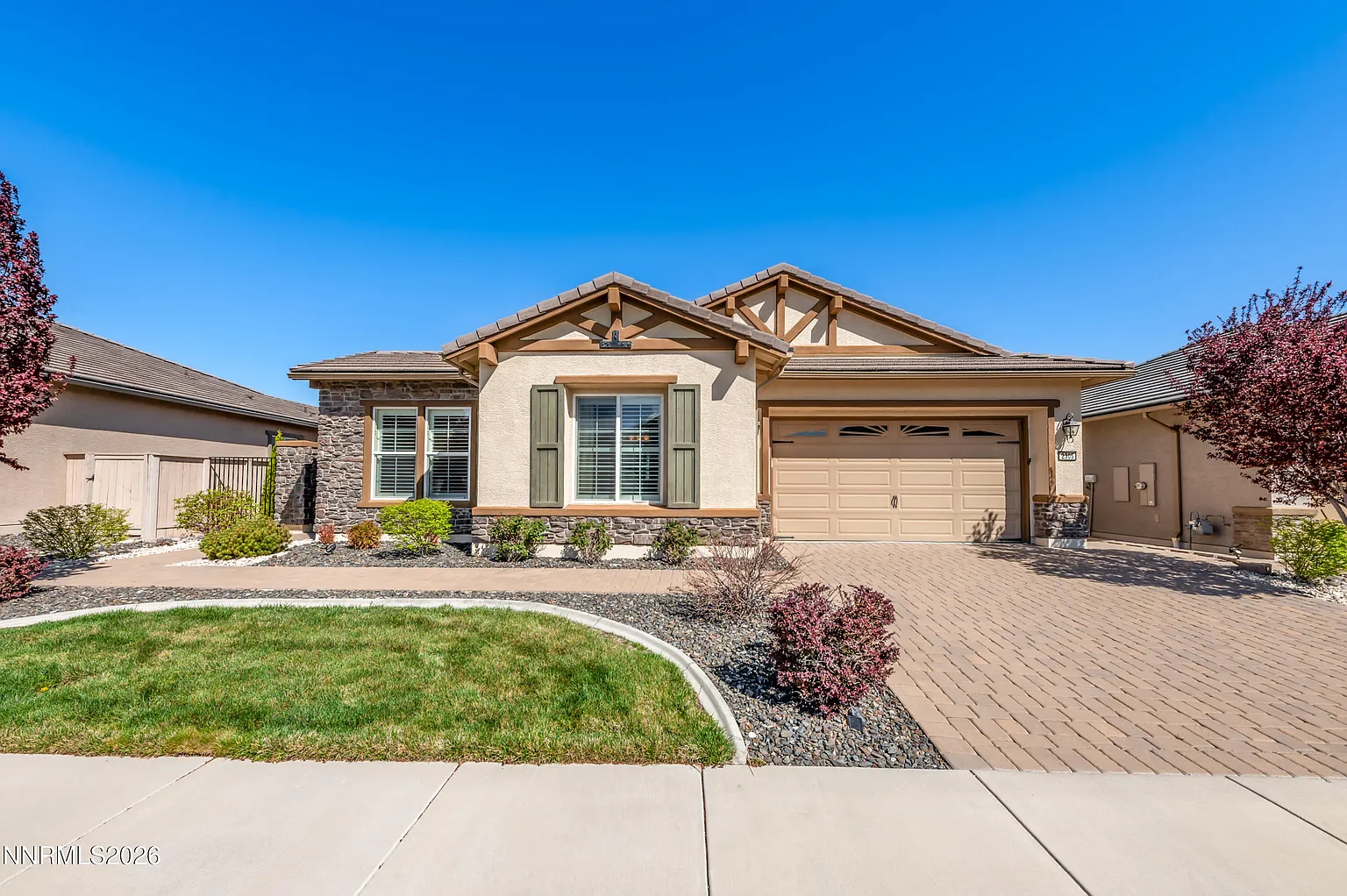 2305 Arpagos Ln photo 1