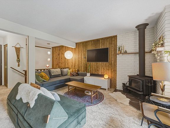3rd image of 8138 Cedar Springs Rd #9