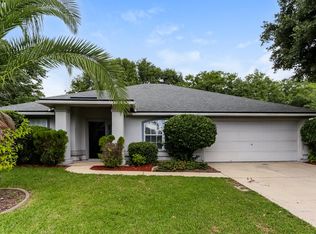 14196 Crestwick Dr W, Jacksonville, FL 32218
