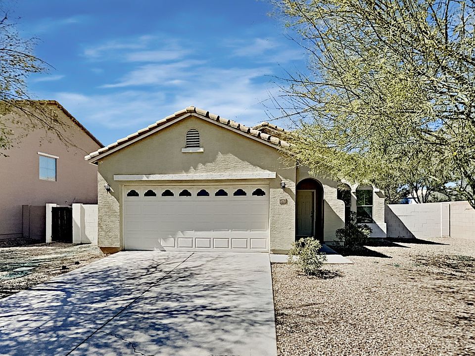 1st image of 15234 N 173rd Ln