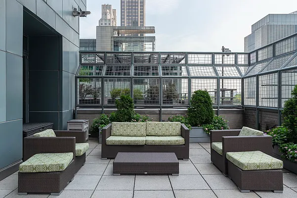 Rented by Barlavi Inc. | media 24