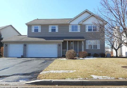 1st image of 890 Deer Path Dr