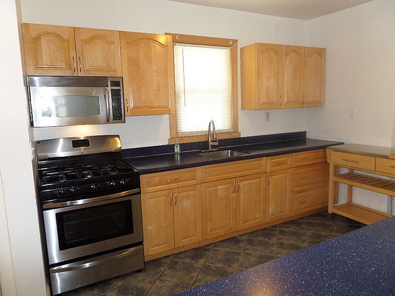 4th image of 26 Rockledge Ave