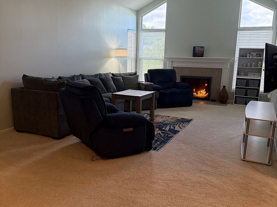 Great room with gas fireplace