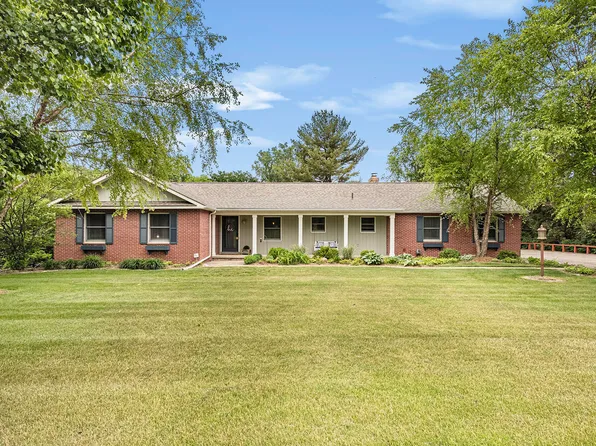 9787 York Woods Dr, Saline, MI 48176