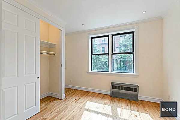 Rented by Bond New York | media 16