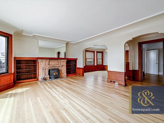 4th image of 3014 Ulloa St