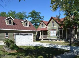 196 Washington St, Manistee, MI 49660